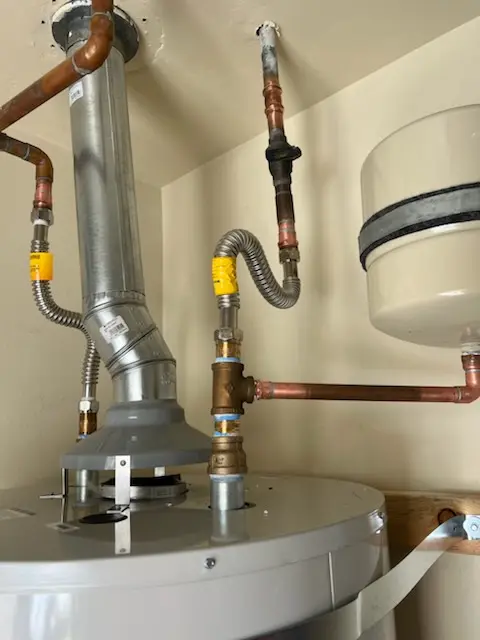 Water heater installation and plumbing repair in Fountain Valley Ranch